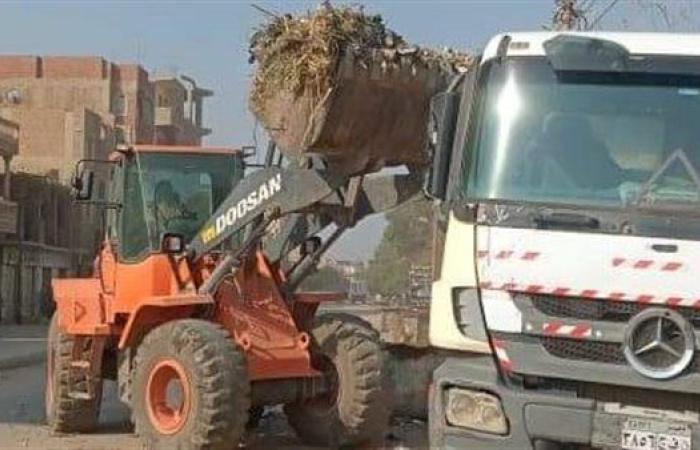 رئيس بني مزار: رفع كفاءة الطرق وأعمال النظافة بأحياء المدينة