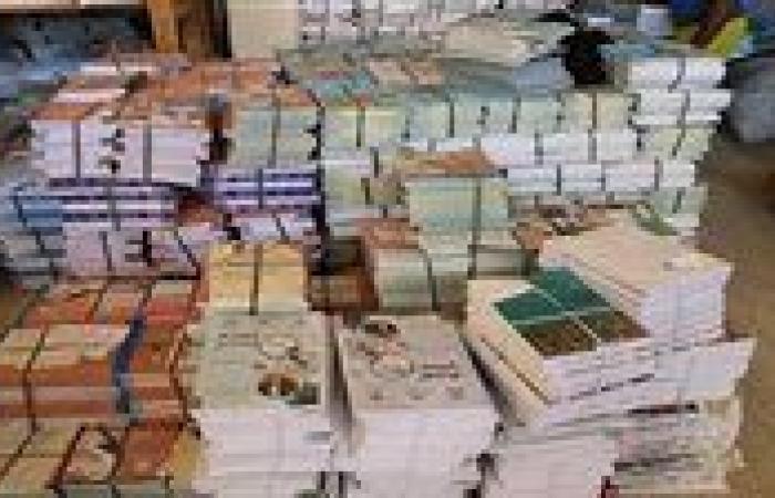 ضبط 1400 كتاب روائى وأدبى بدون تصريح