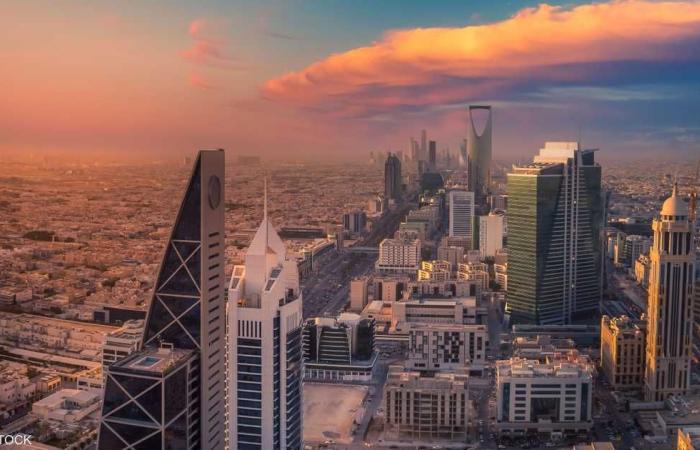 العالم اليوم - السعودية.. الاقتصاد غير النفطي ينمو 4.9% بالربع الثاني