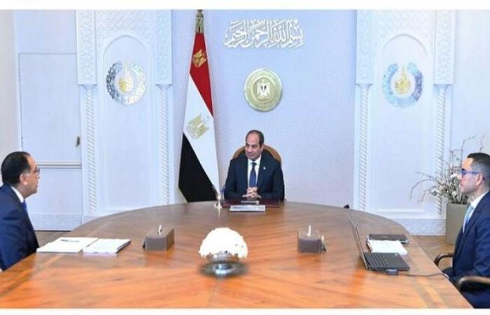 السيسي: توفير التسهيلات اللازمة لزيادة معدلات الاستثمار وتشجيع القطاع الخاص