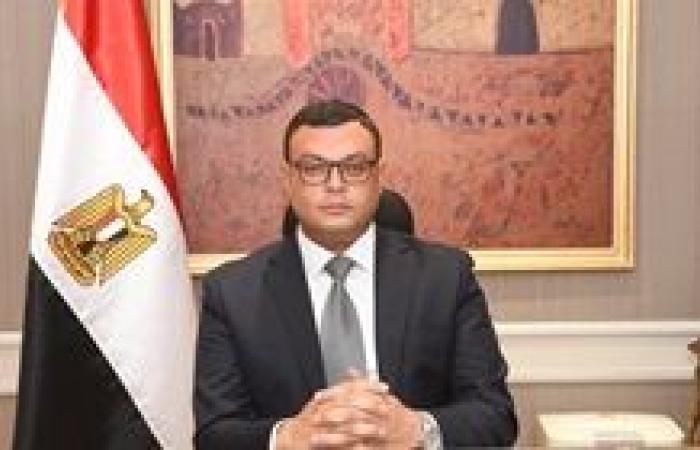 وزير الإسكان يتابع مع مسئولى شركة "سيتى إيدج" معدلات "تسويق بعض مشروعات "المجتمعات العمرانية