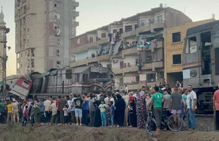 حادث تصادم قطاري الزقازيق: كامل الوزير وقيادات السكة الحديد